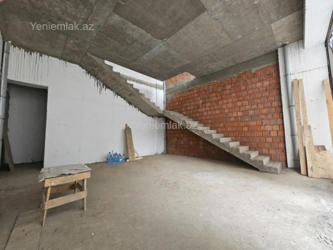 Satılır 1 otaqlı obyekt 112 m²