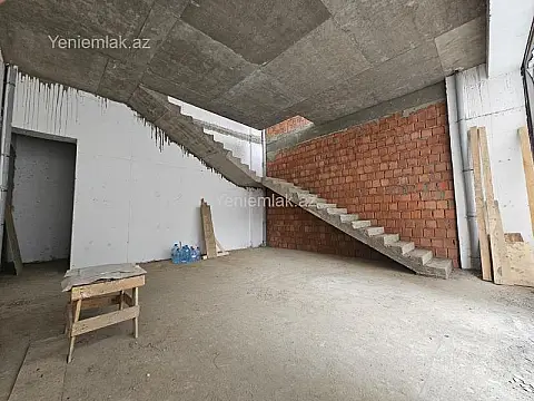 Satılır 1 otaqlı obyekt 112 m²