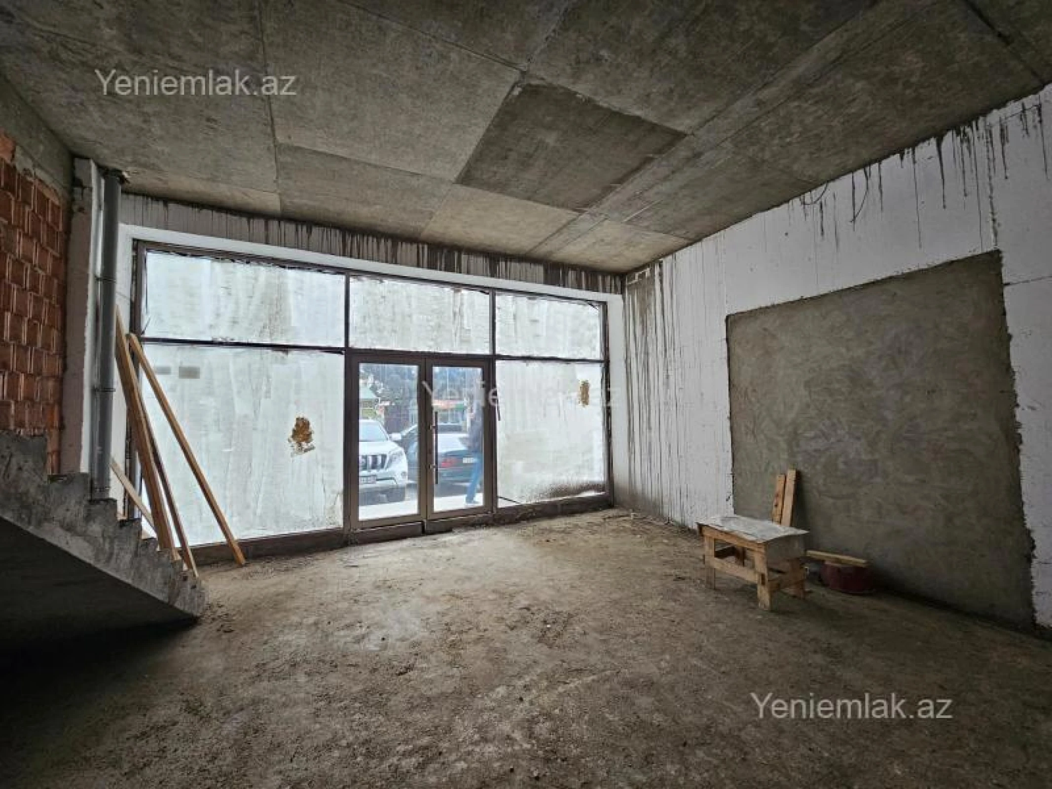 Satılır 1 otaqlı obyekt 112 m²