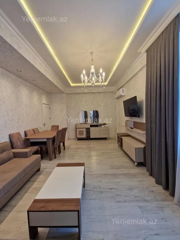 Satılır 3 otaqlı yeni tikili 107 m²
