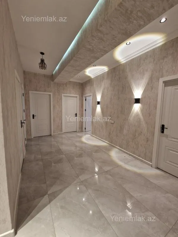 Satılır 3 otaqlı yeni tikili 107 m²