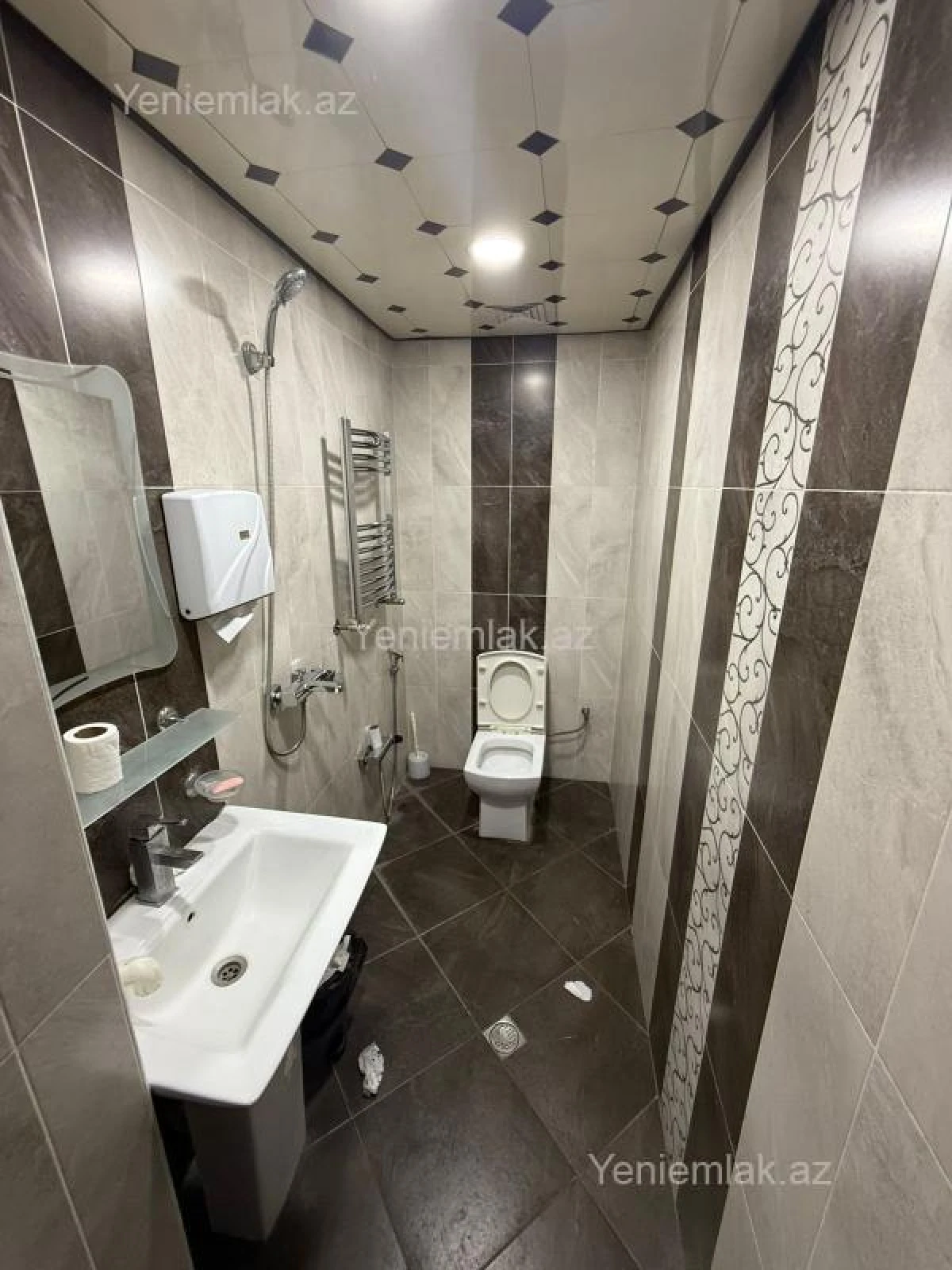 Satılır 1 otaqlı obyekt 143 m²