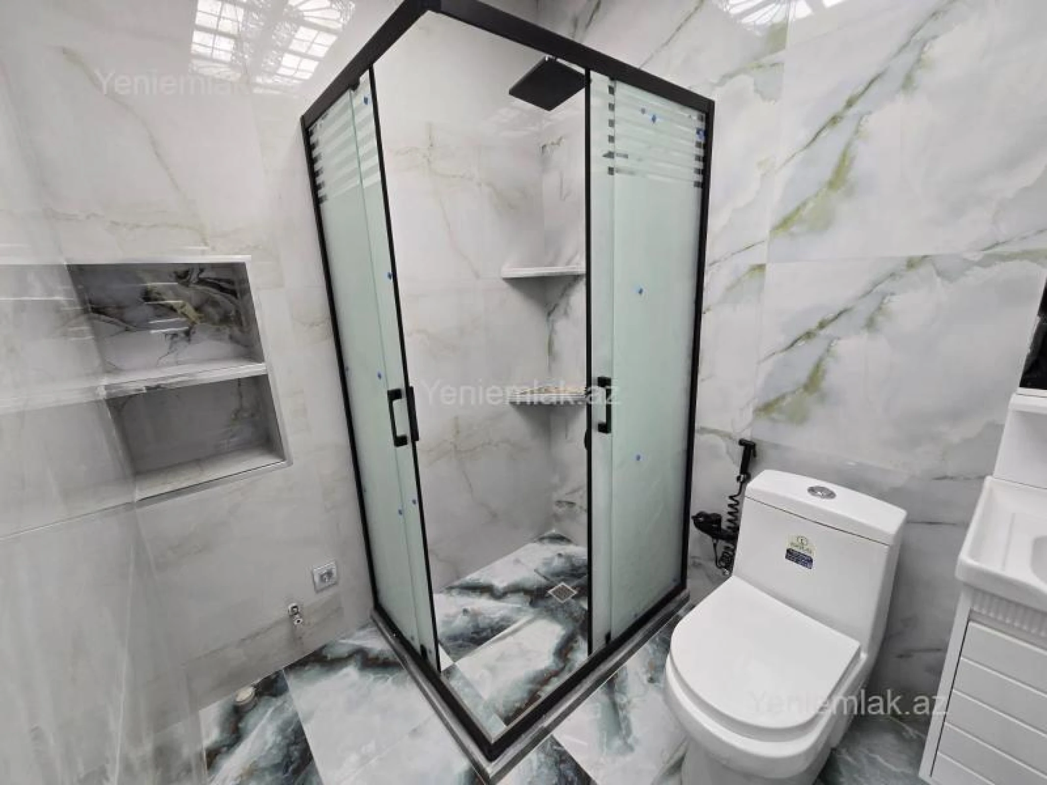 Satılır 2 otaqlı yeni tikili 52 m²