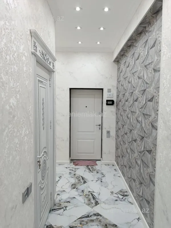 Satılır 2 otaqlı yeni tikili 52 m²