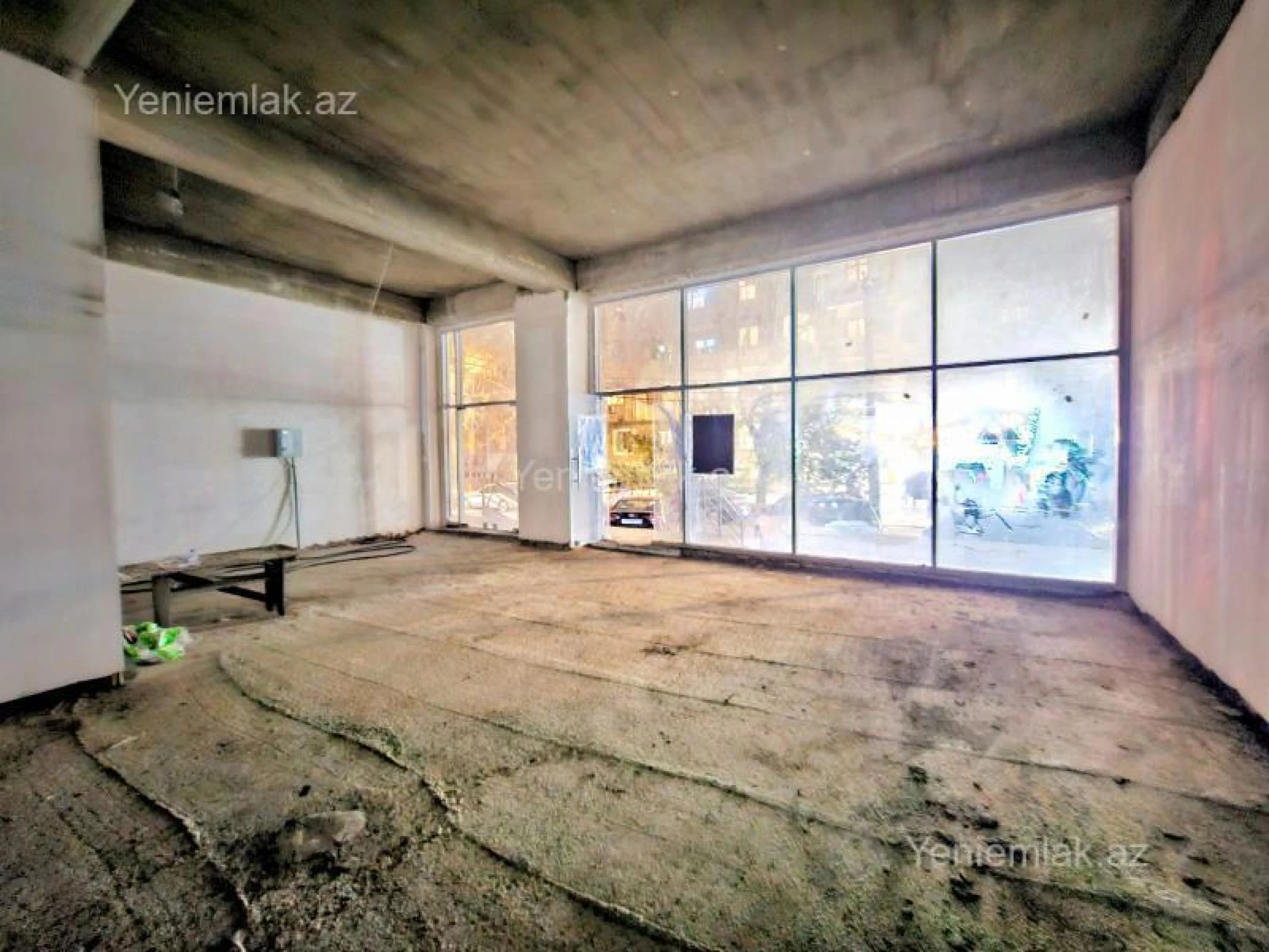 Satılır 1 otaqlı obyekt 210 m²