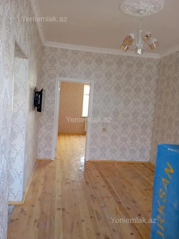 Satılır 2 otaqlı həyət evi 36 m²