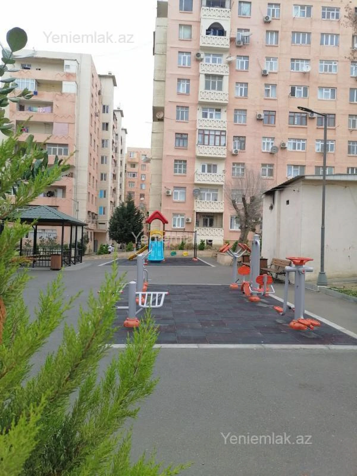 Satılır 3 otaqlı köhnə tikili 79.9 m²