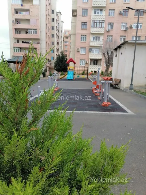 Satılır 3 otaqlı köhnə tikili 79.9 m²