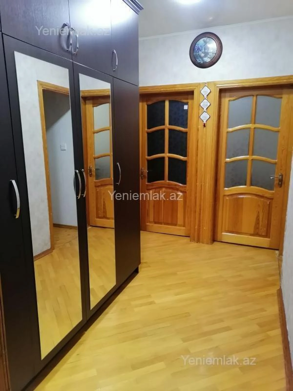 Satılır 3 otaqlı köhnə tikili 79.9 m²