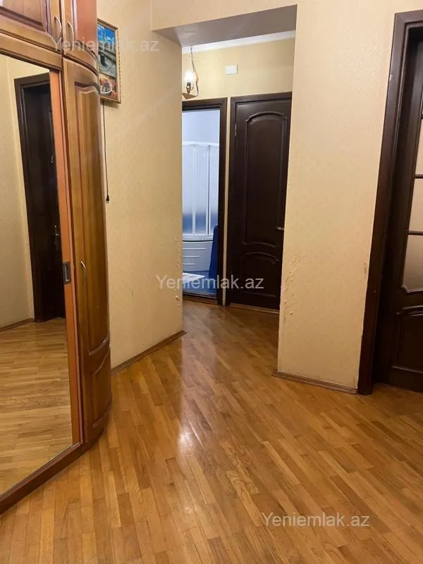 Satılır 3 otaqlı yeni tikili 114 m²