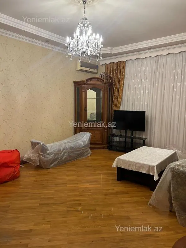 Satılır 3 otaqlı yeni tikili 114 m²