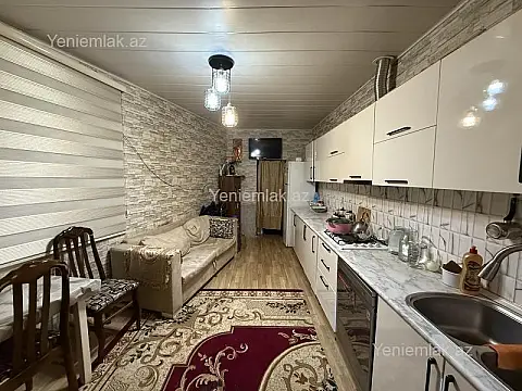 Satılır 4 otaqlı həyət evi 120 m²
