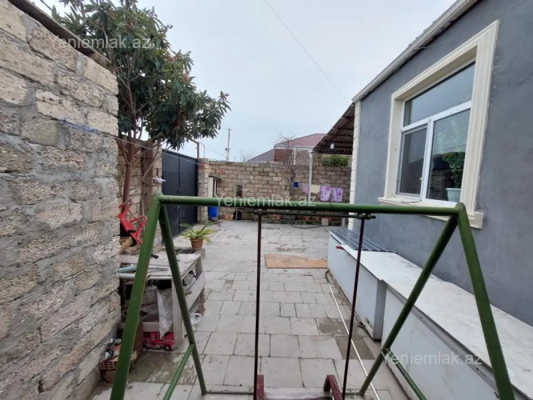 Satılır 3 otaqlı həyət evi 110 m²
