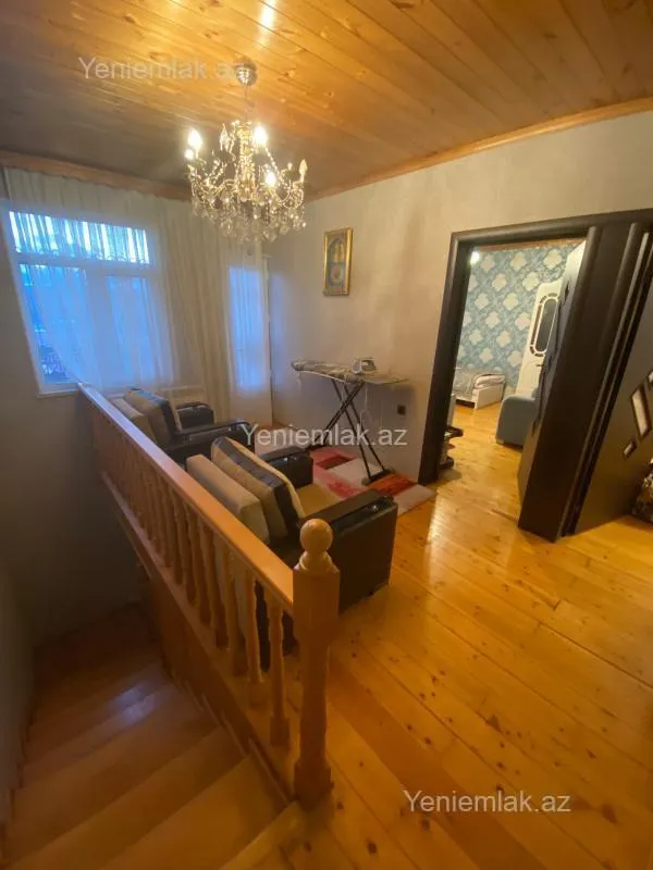 Satılır 4 otaqlı həyət evi 109.7 m²