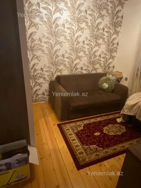 Satılır 4 otaqlı həyət evi 109.7 m²