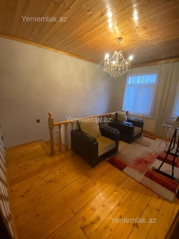 Satılır 4 otaqlı həyət evi 109.7 m²