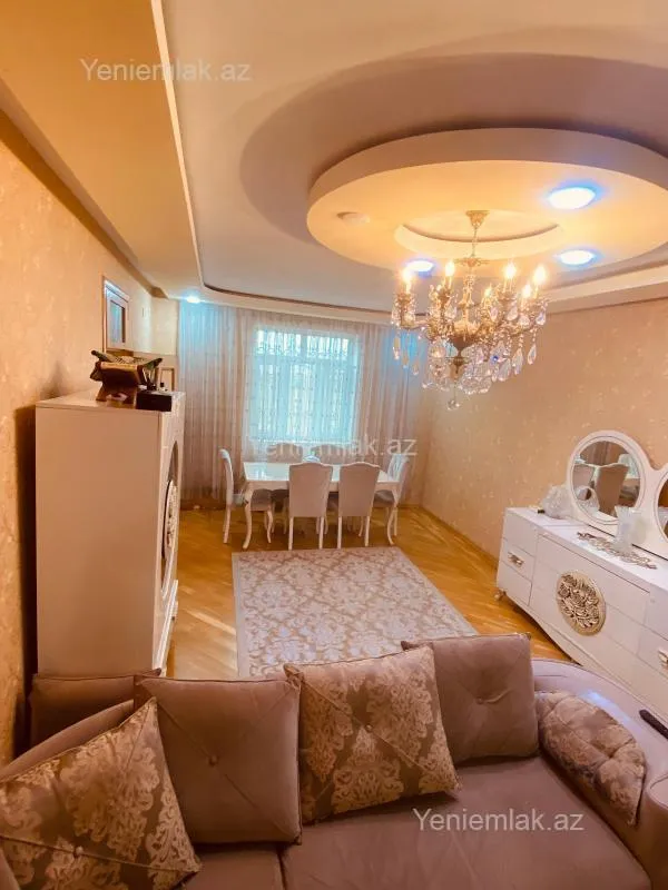 Satılır 4 otaqlı həyət evi 109.7 m²