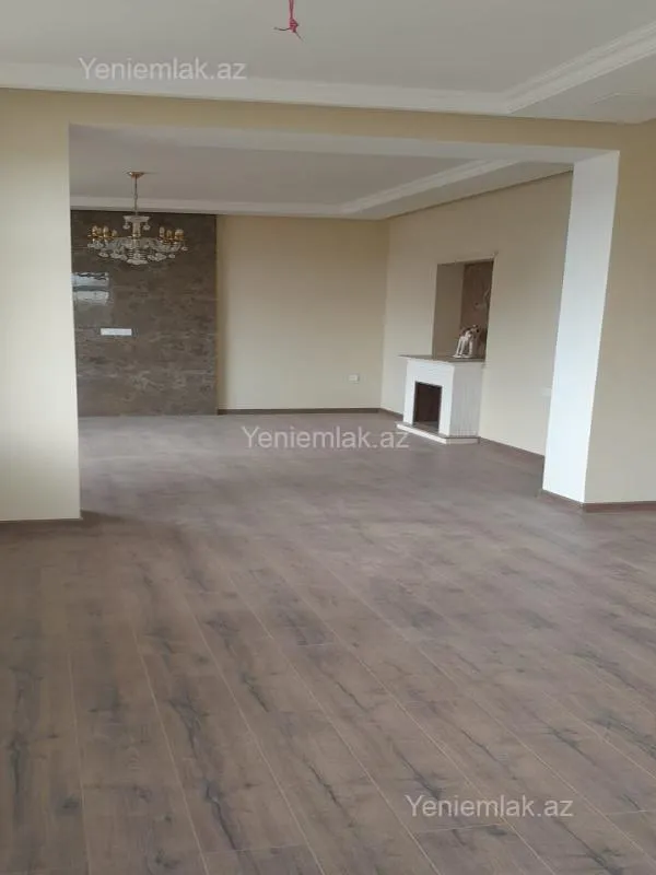 Satılır 6 otaqlı həyət evi 236 m²