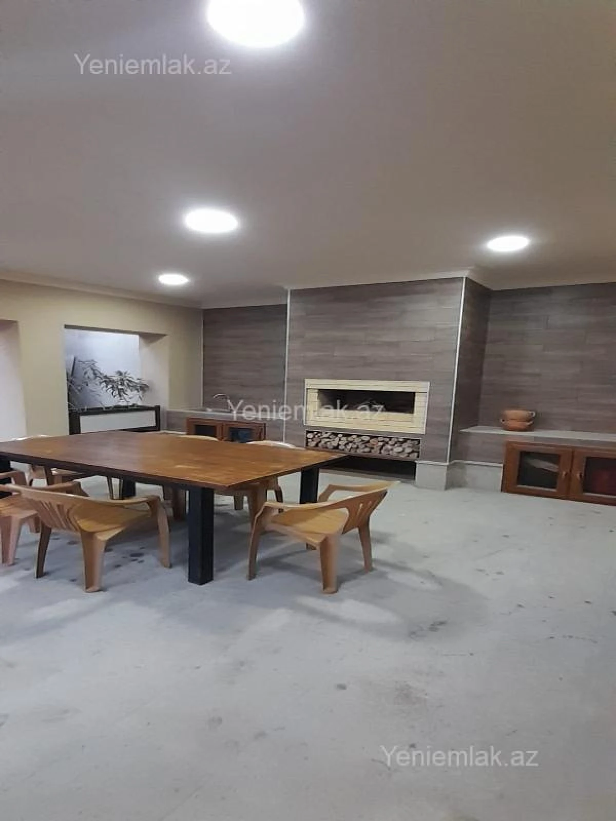 Satılır 6 otaqlı həyət evi 236 m²