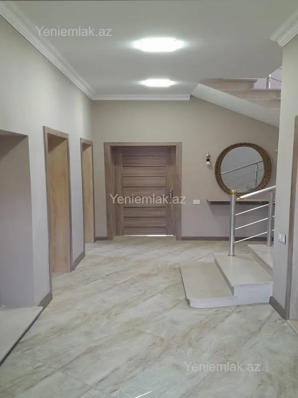 Satılır 6 otaqlı həyət evi 236 m²