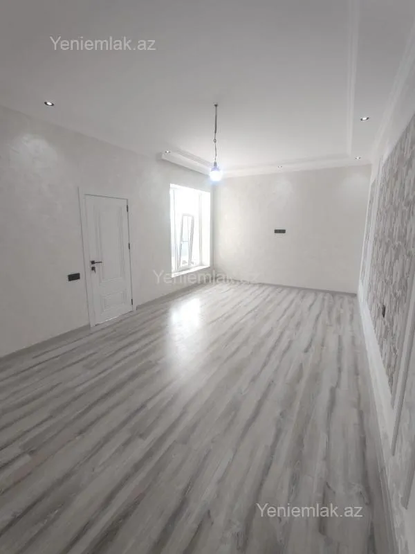 Satılır 4 otaqlı həyət evi 130 m²