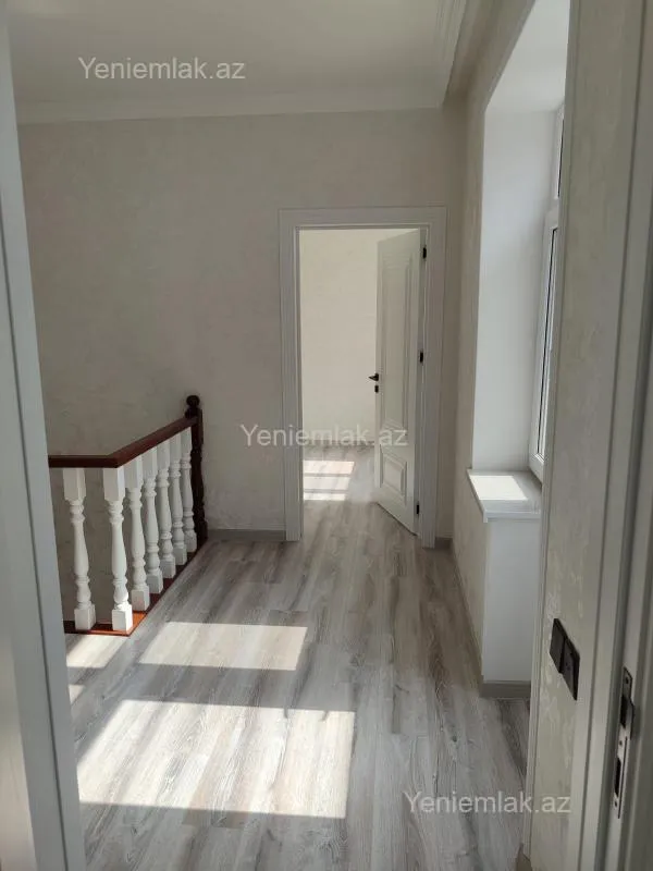 Satılır 4 otaqlı həyət evi 130 m²