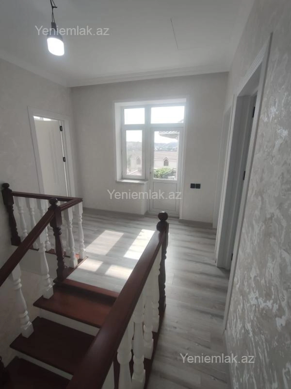 Satılır 4 otaqlı həyət evi 130 m²