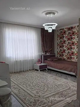 Satılır 4 otaqlı həyət evi 240 m²
