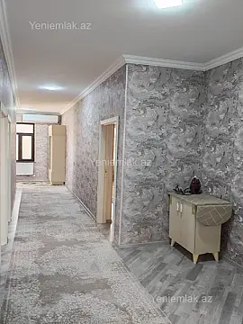 Satılır 4 otaqlı həyət evi 240 m²