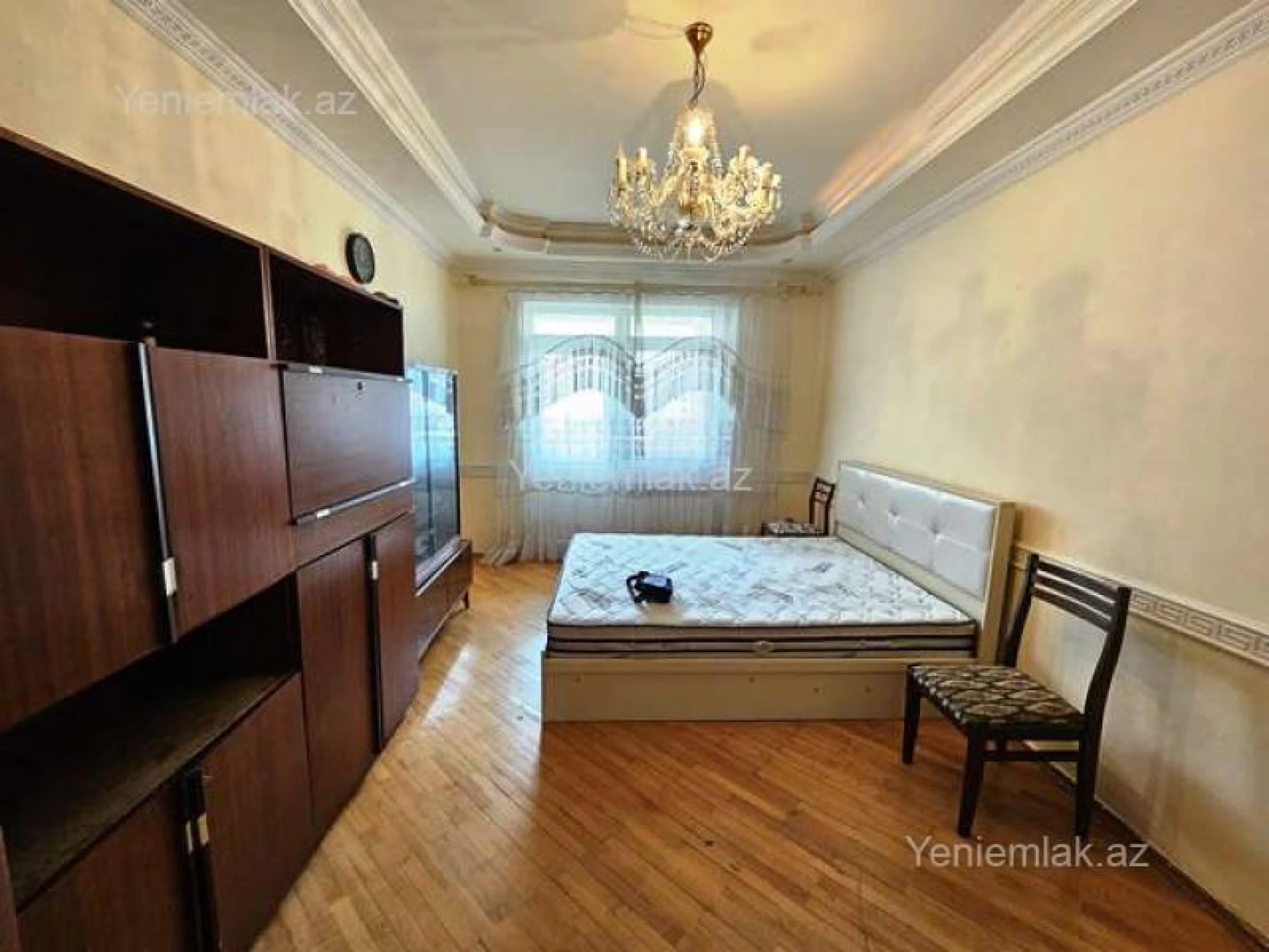 Satılır 3 otaqlı köhnə tikili 70 m²
