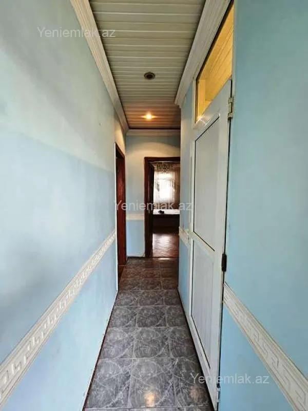 Satılır 3 otaqlı köhnə tikili 70 m²