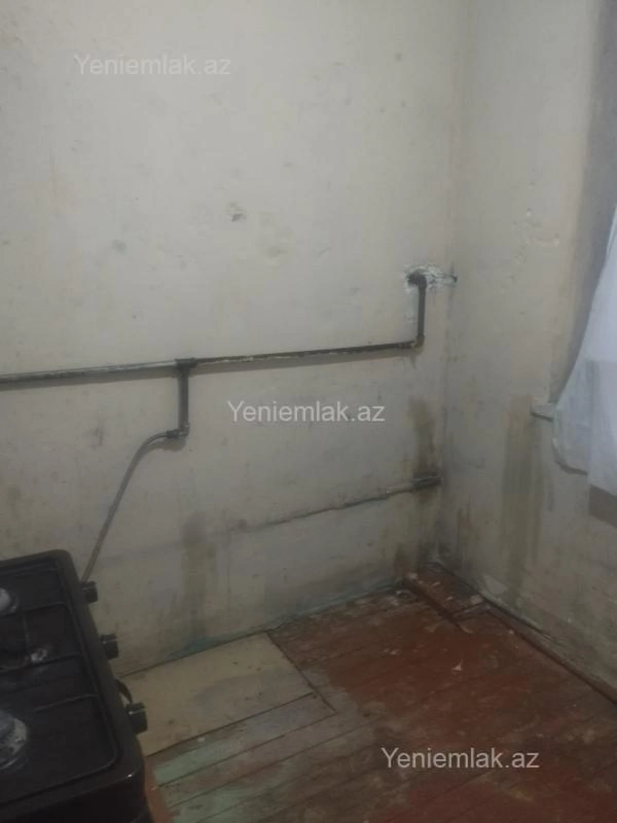 Satılır 2 otaqlı köhnə tikili 50 m²