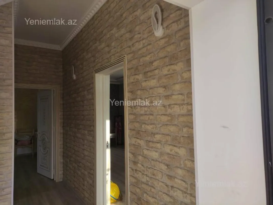 Satılır 4 otaqlı həyət evi 170 m²