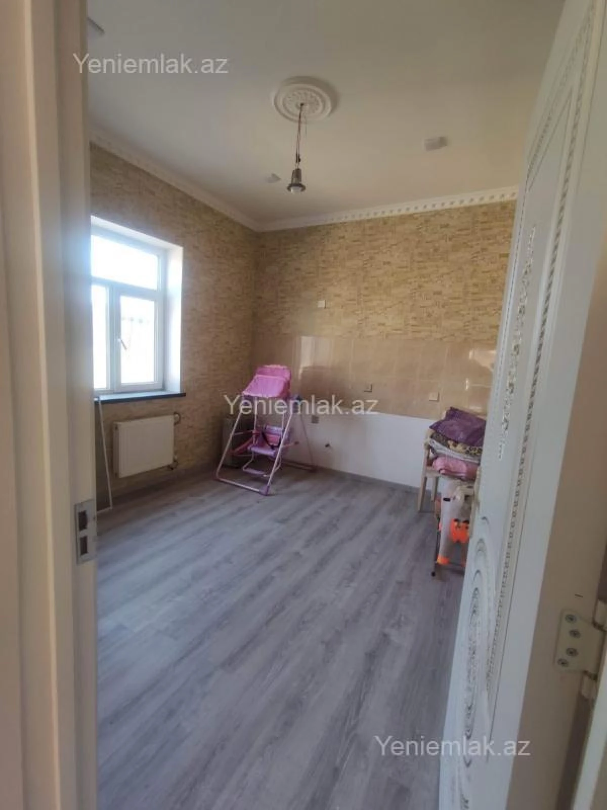 Satılır 4 otaqlı həyət evi 170 m²