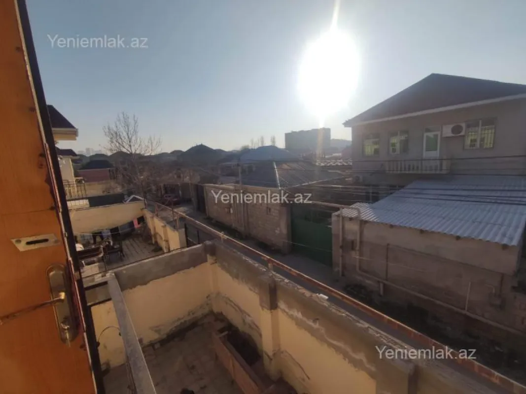 Satılır 4 otaqlı həyət evi 170 m²