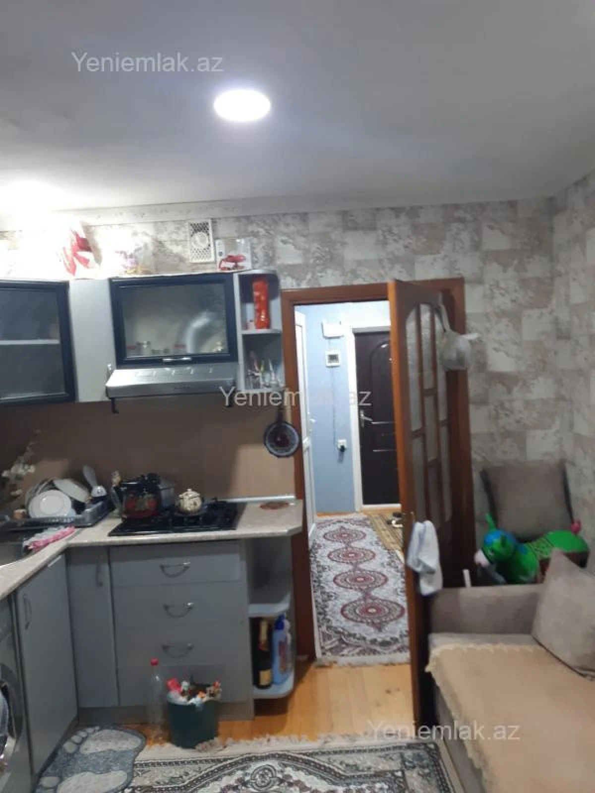 Satılır 2 otaqlı köhnə tikili 55 m²