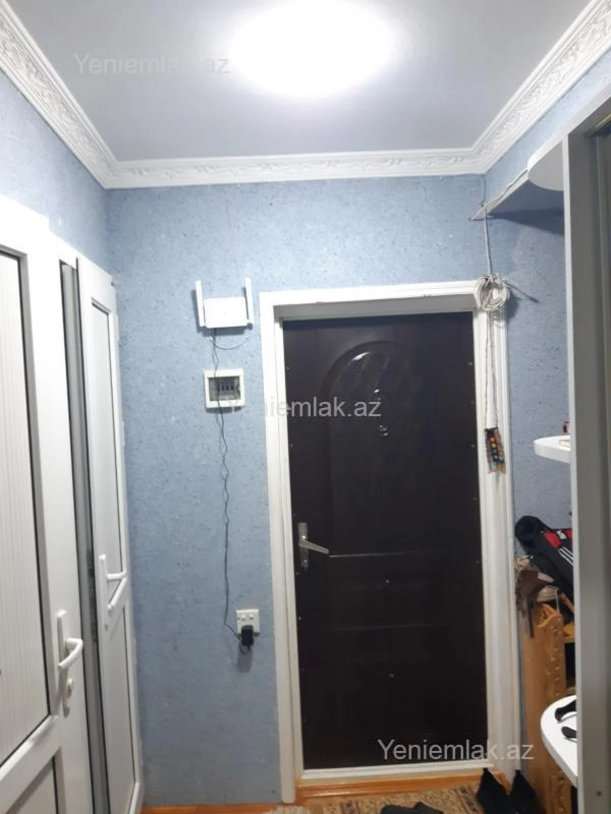 Satılır 2 otaqlı köhnə tikili 55 m²
