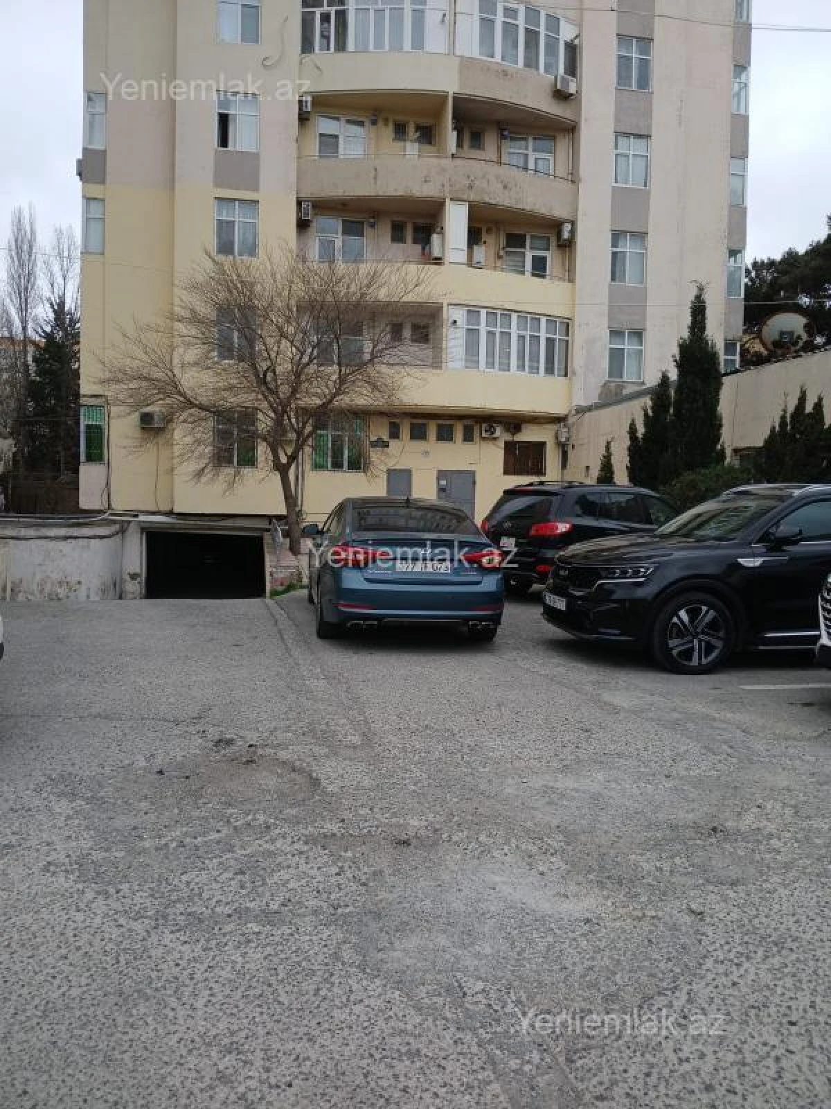 Satılır 3 otaqlı yeni tikili 105 m²
