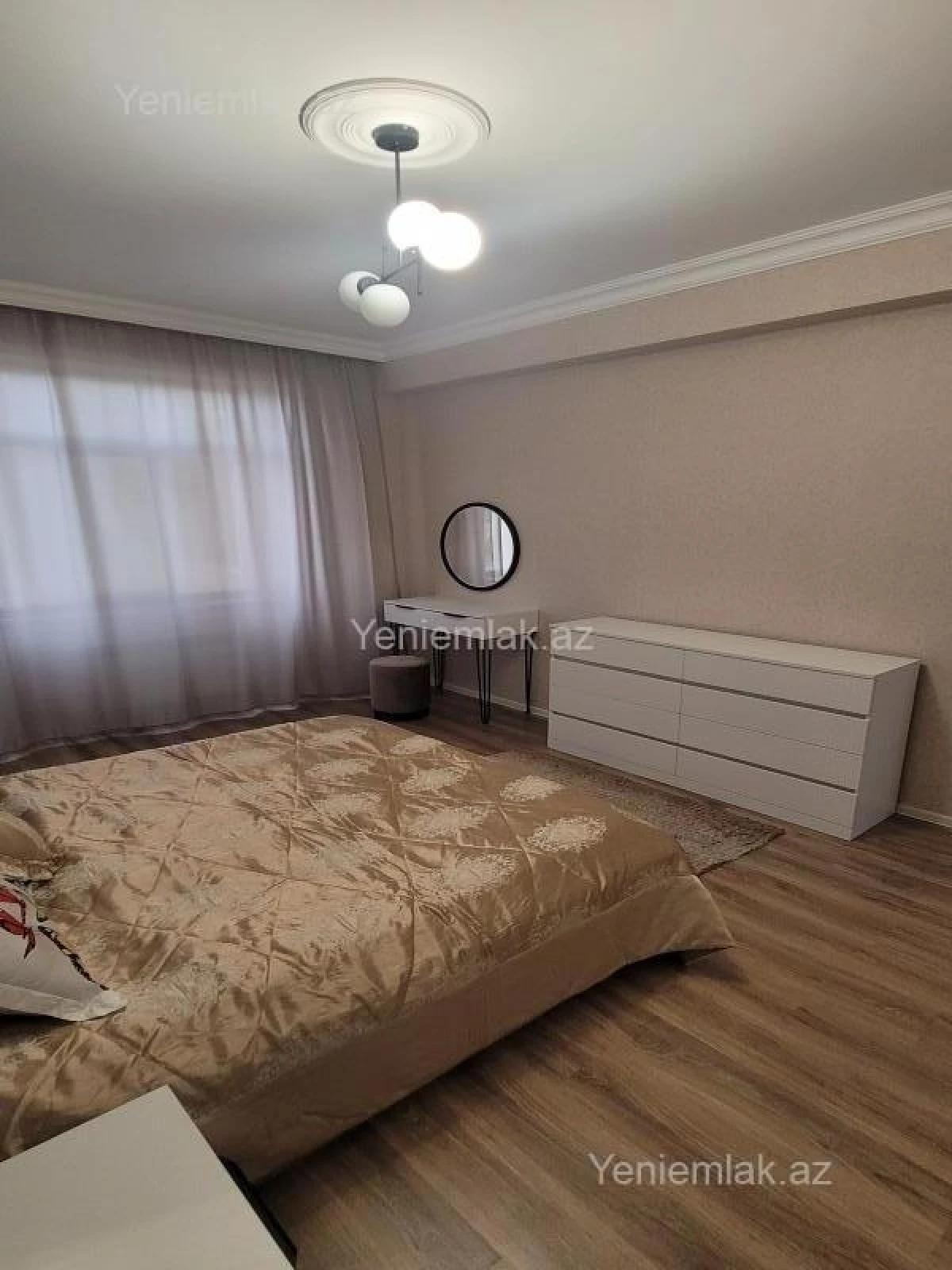 Satılır 2 otaqlı yeni tikili 71 m²