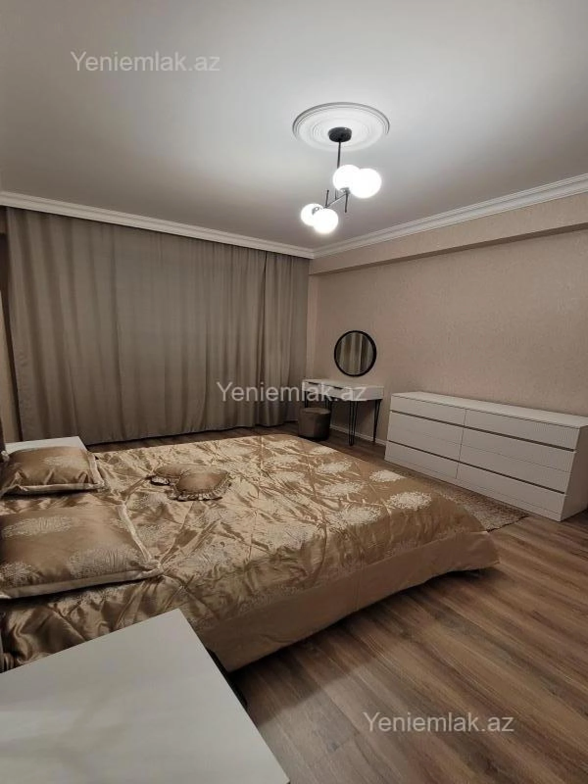 Satılır 2 otaqlı yeni tikili 71 m²