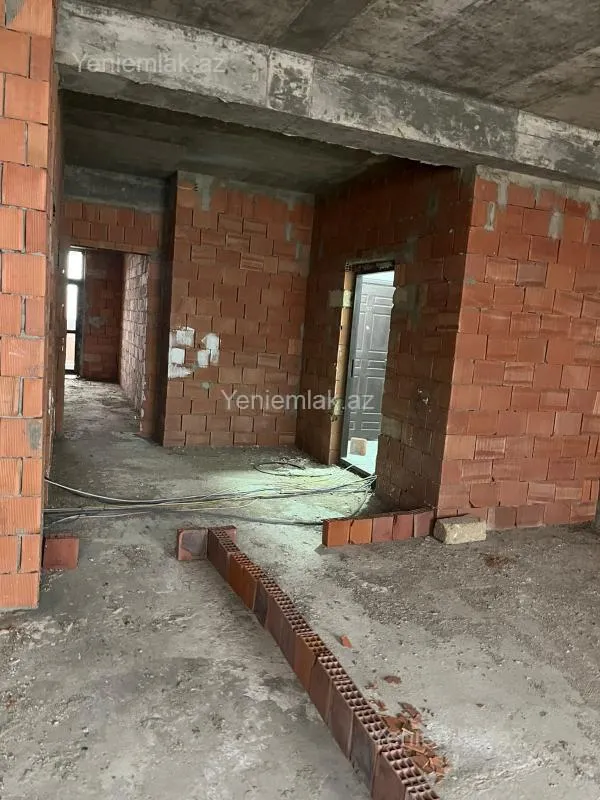 Satılır 2 otaqlı yeni tikili 91 m²