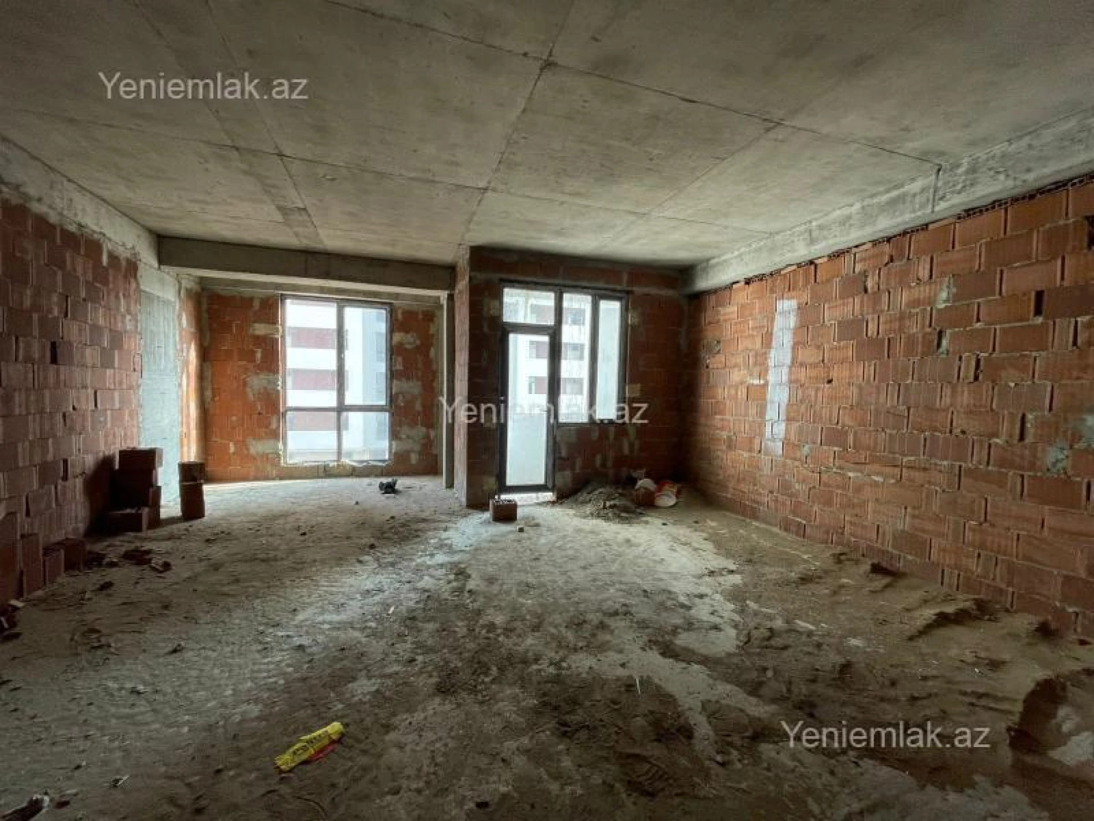 Satılır 2 otaqlı yeni tikili 91 m²