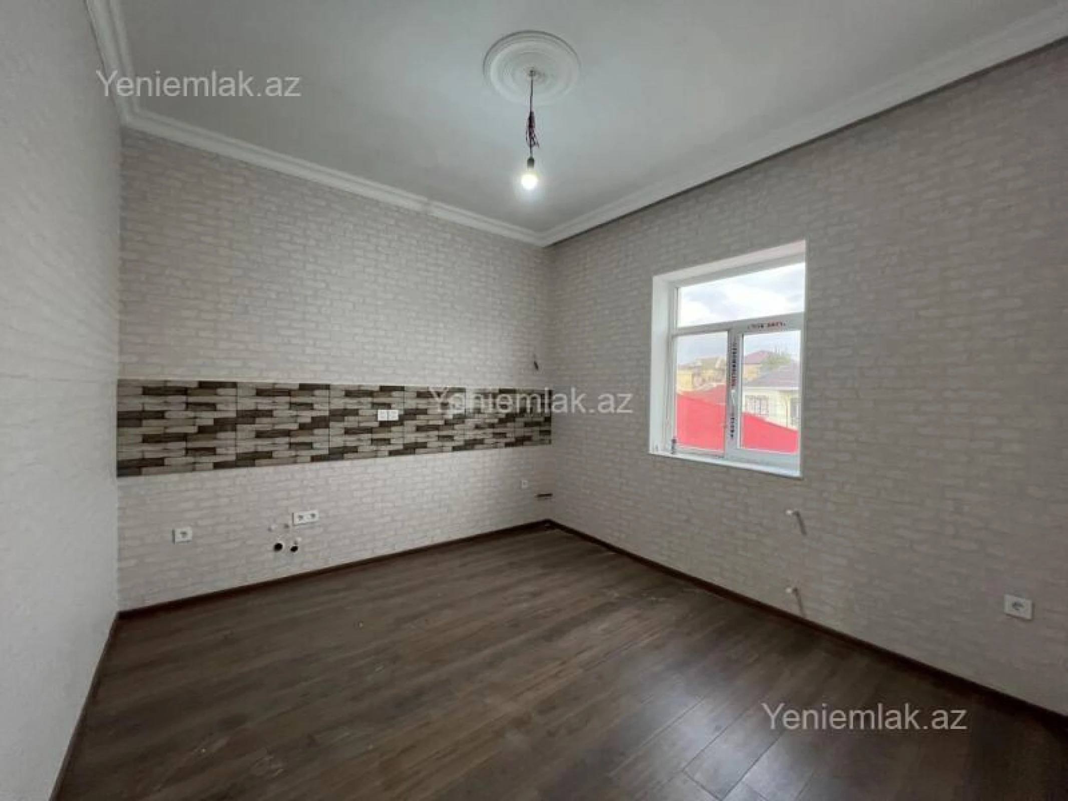 Satılır 2 otaqlı yeni tikili 50 m²