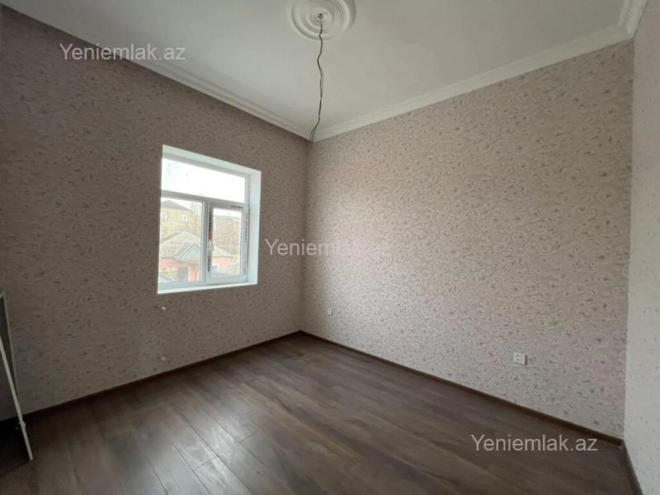 Satılır 2 otaqlı yeni tikili 50 m²