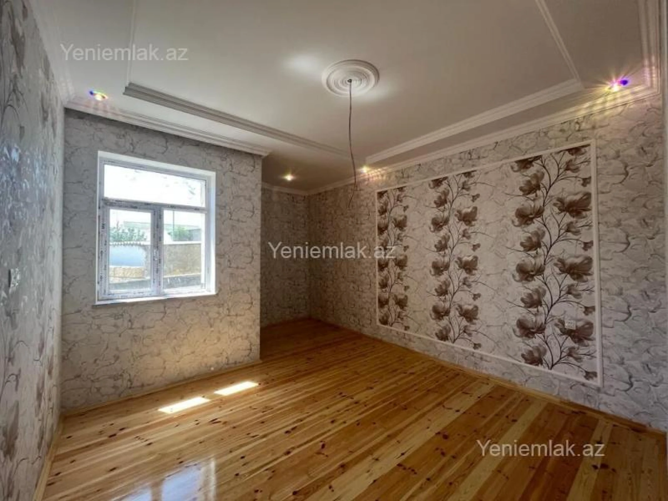 Satılır 2 otaqlı yeni tikili 50 m²