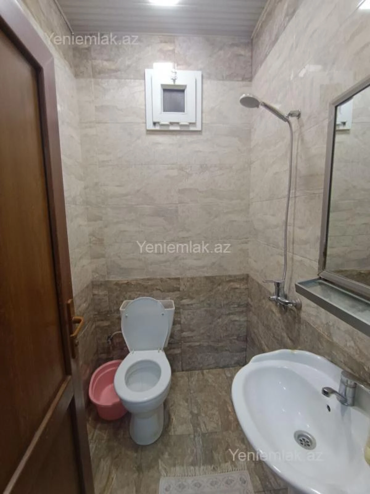 Satılır 3 otaqlı həyət evi 100 m²