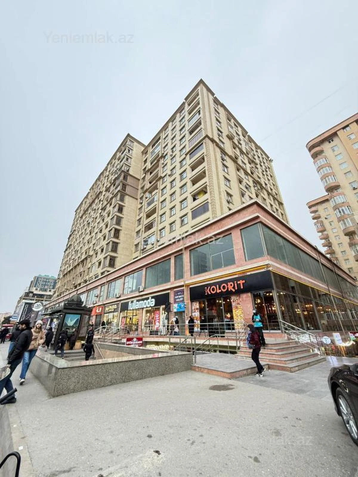 Satılır 1 otaqlı yeni tikili 60 m²
