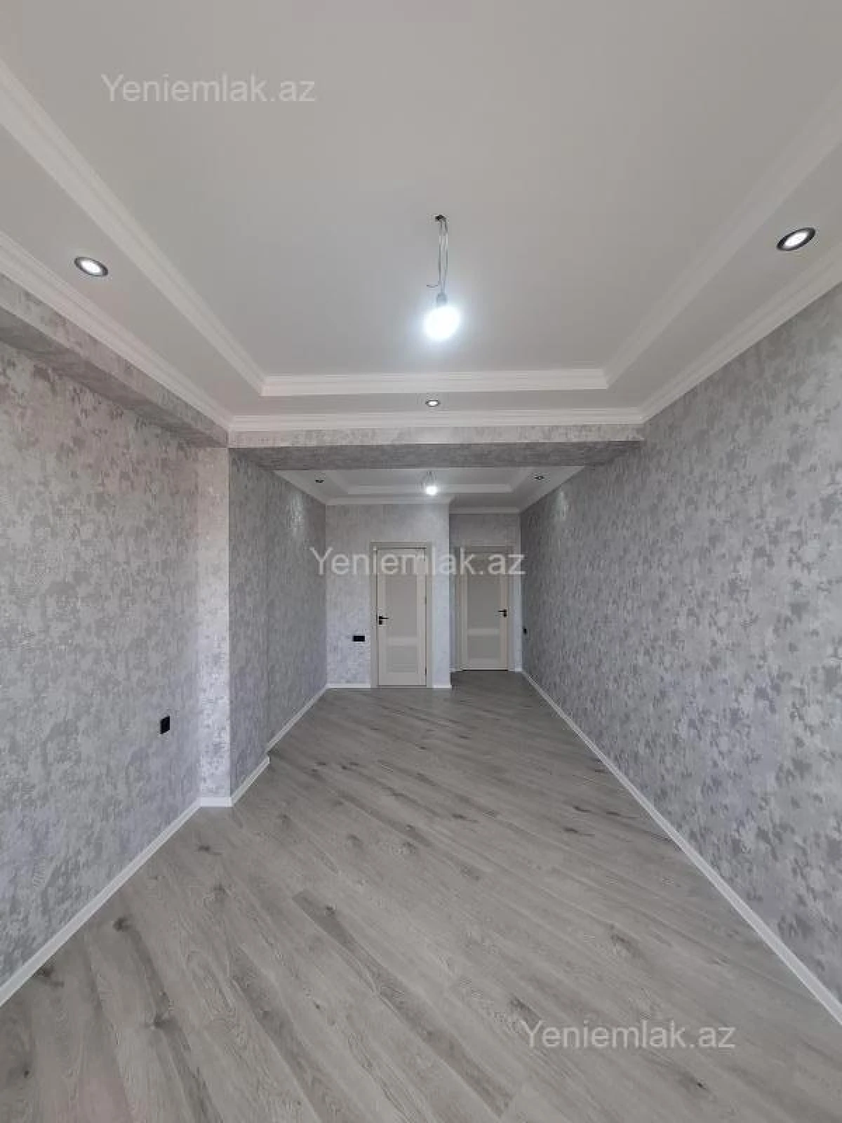 Satılır 3 otaqlı yeni tikili 128 m²