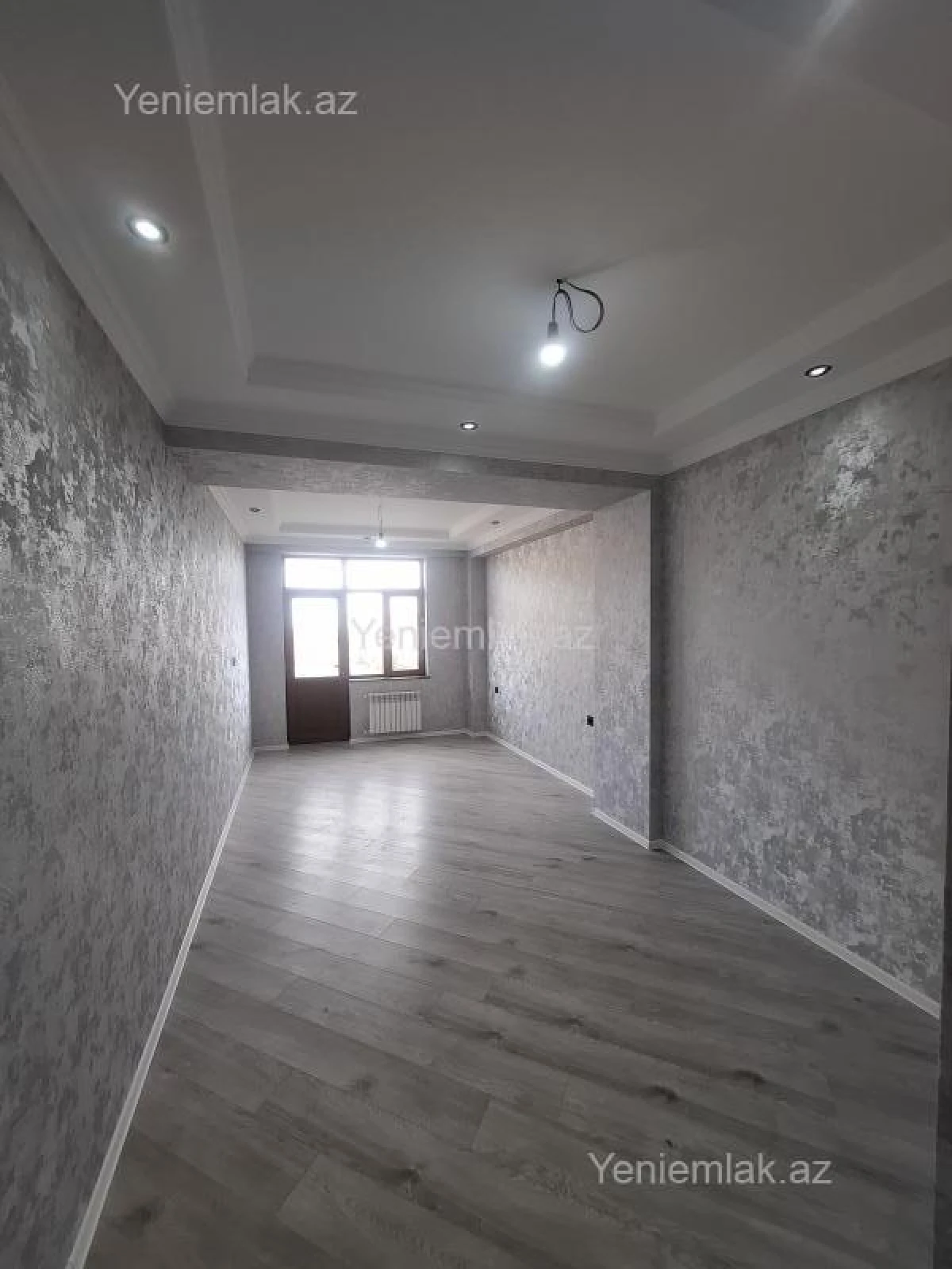 Satılır 3 otaqlı yeni tikili 128 m²