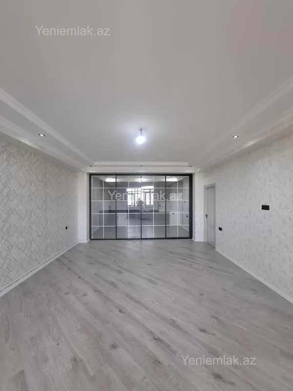 Satılır 3 otaqlı yeni tikili 128 m²